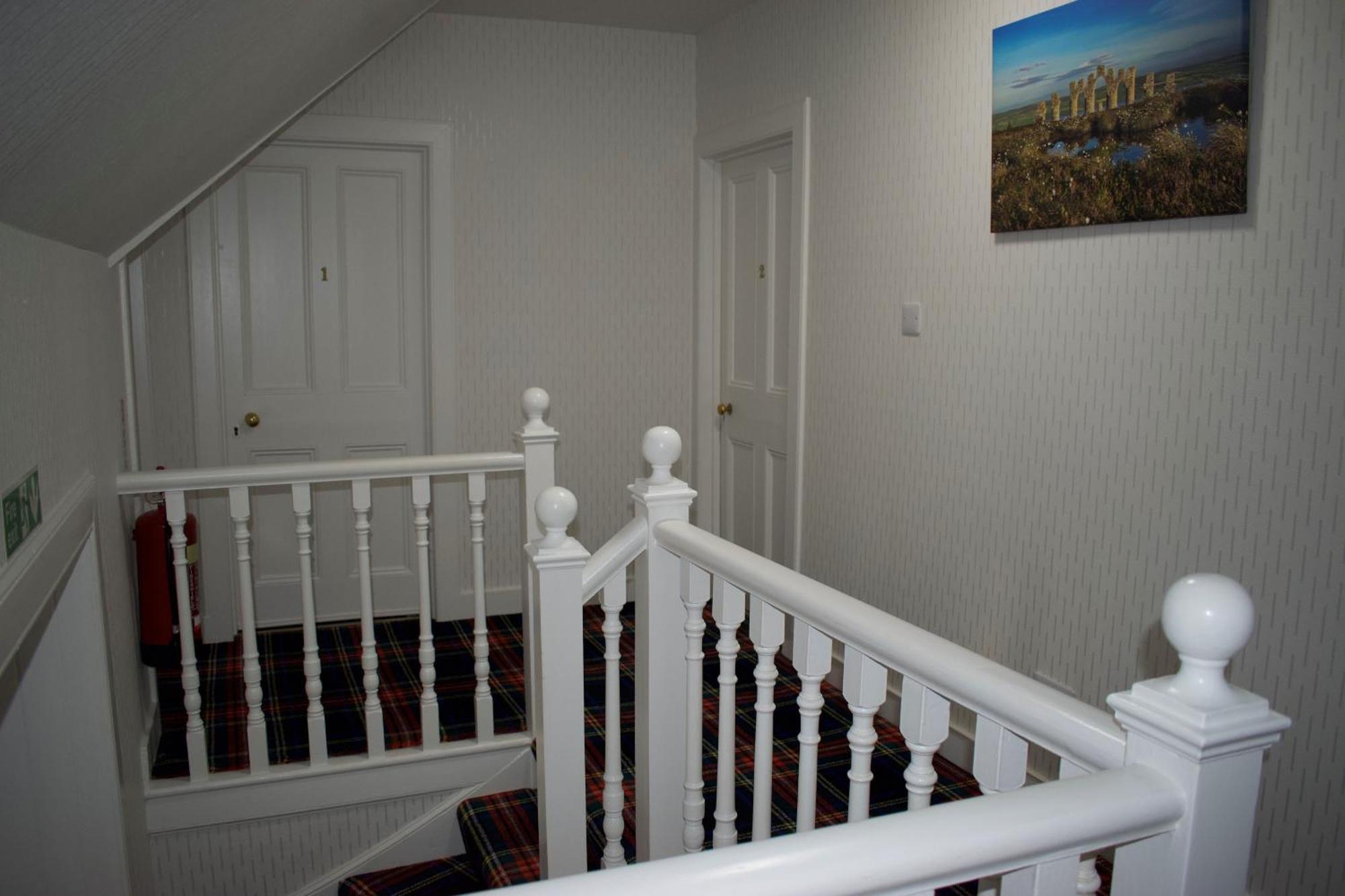Glenshee Guest House Ґолспі Екстер'єр фото